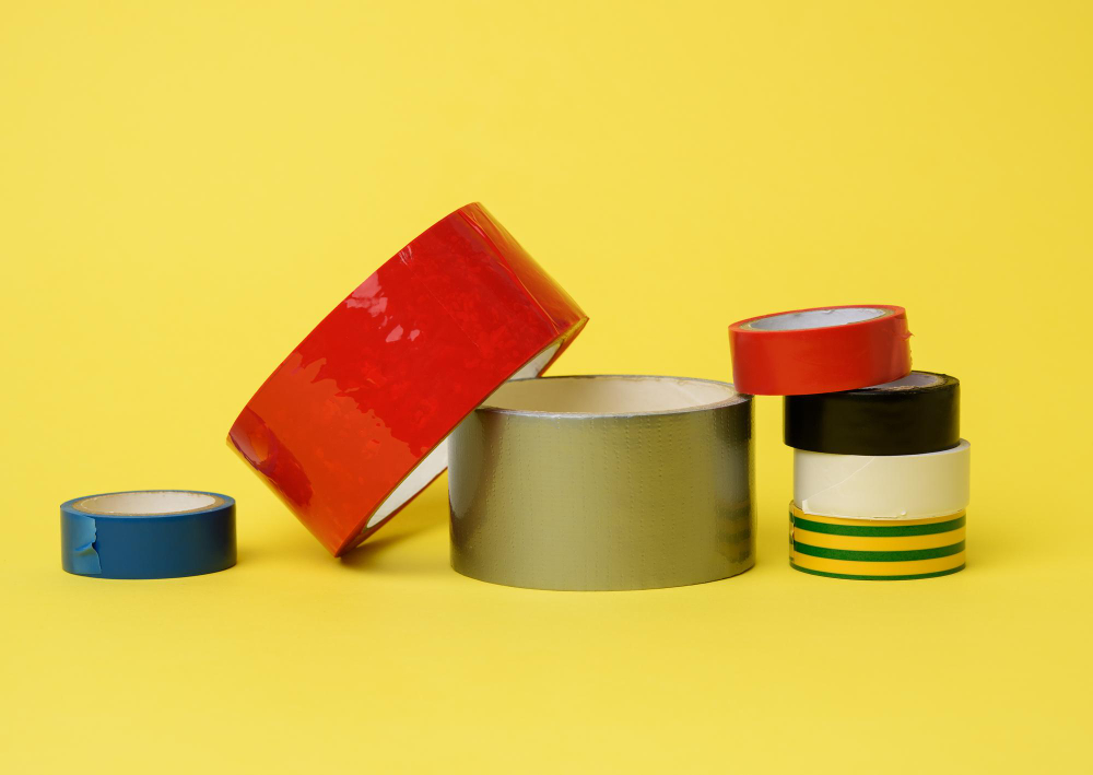 Heavy-Duty Paper Tape vs Plastic Tape
