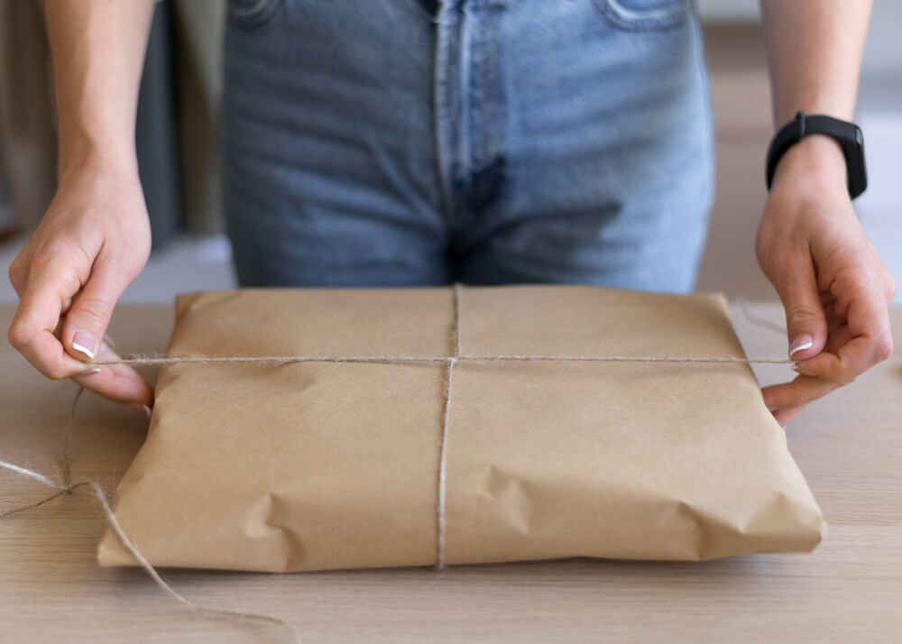 Eco-Friendly Wraps for Shipping Fragile Goods
