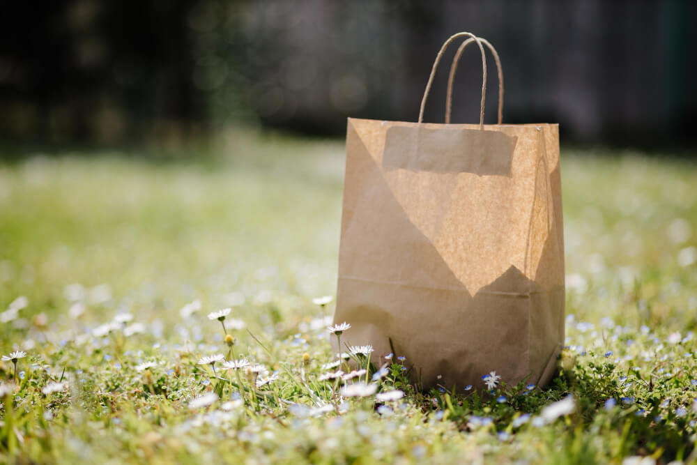 Sustainable Mailer Bags for Clothing Brands