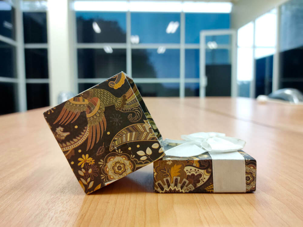 Custom Printed Folding Cartons